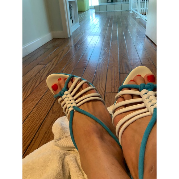 New Old Stock POLLINI 🍭 BaBy BluE + WhIte Heels 9 - Picture 16 of 16